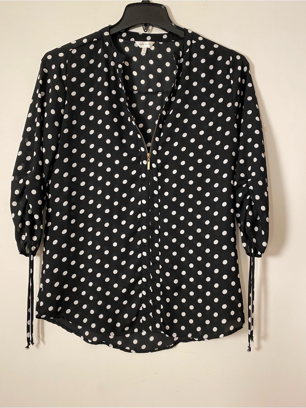 Stella Tweed Black and White Polka Dots blouse with zip in front & ruched sleeve